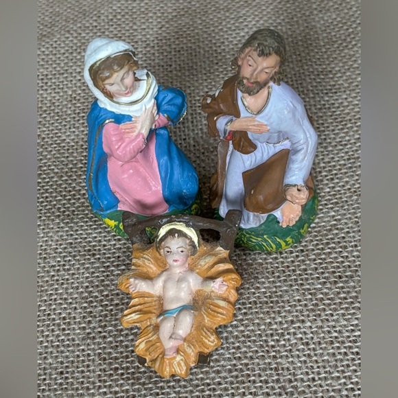 Vintage Italy Resin Nativity Figurine Set Holy Family Mary Jesus Joseph READ - Picture 2 of 10